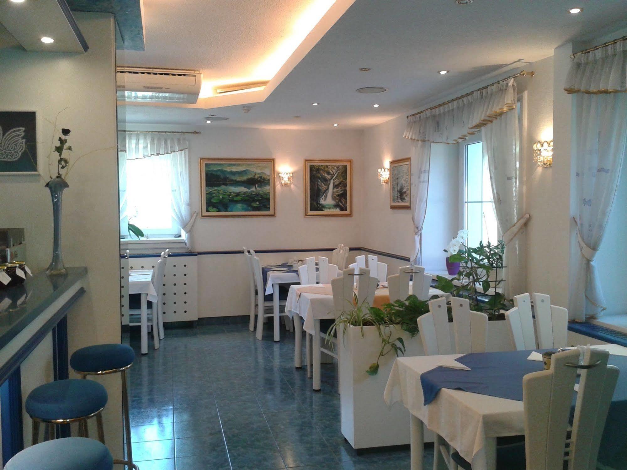 Hotel Vila Bojana Bled Zewnętrze zdjęcie