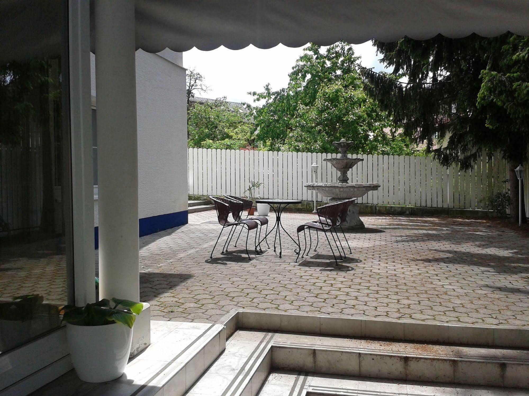 Hotel Vila Bojana Bled Zewnętrze zdjęcie